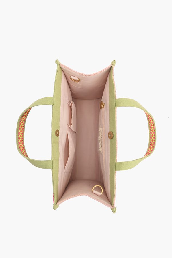 Forest bloom Embellished Bag - Image 6
