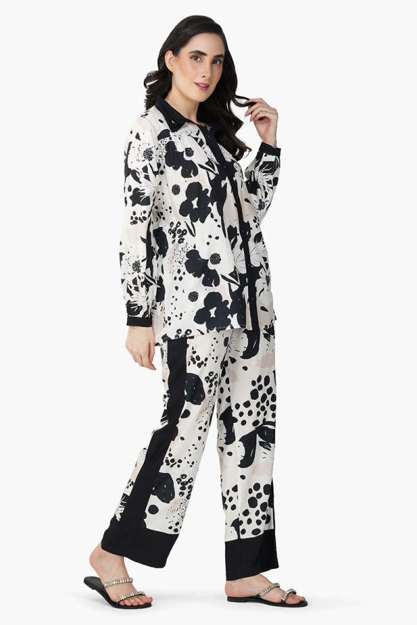 Garden Of Flower Printed Shirt - Image 2