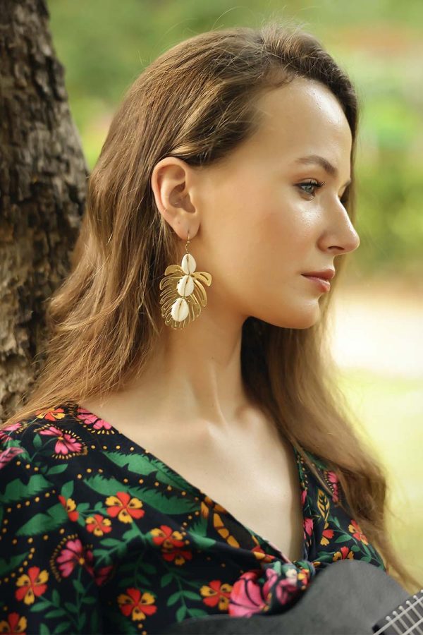 Gold Tropical Leaf Shell Earrings - Image 2